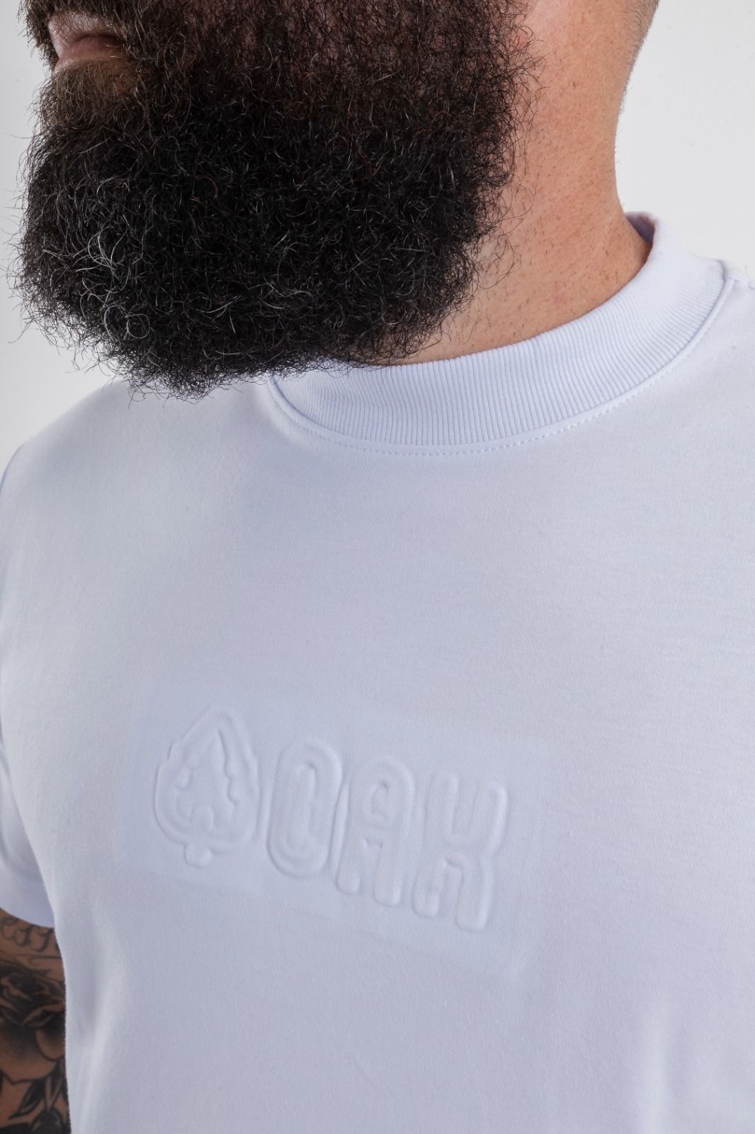 CAMISETA EMBOSSING LINE OAK BRANCO - OAK MensWear