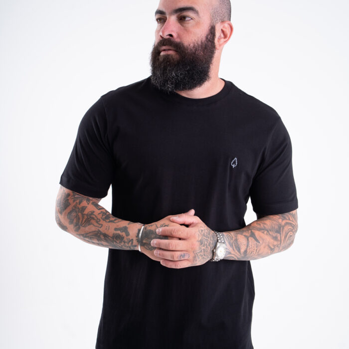 CAMISETA ESSENTIAL MAX SOFT PRETA