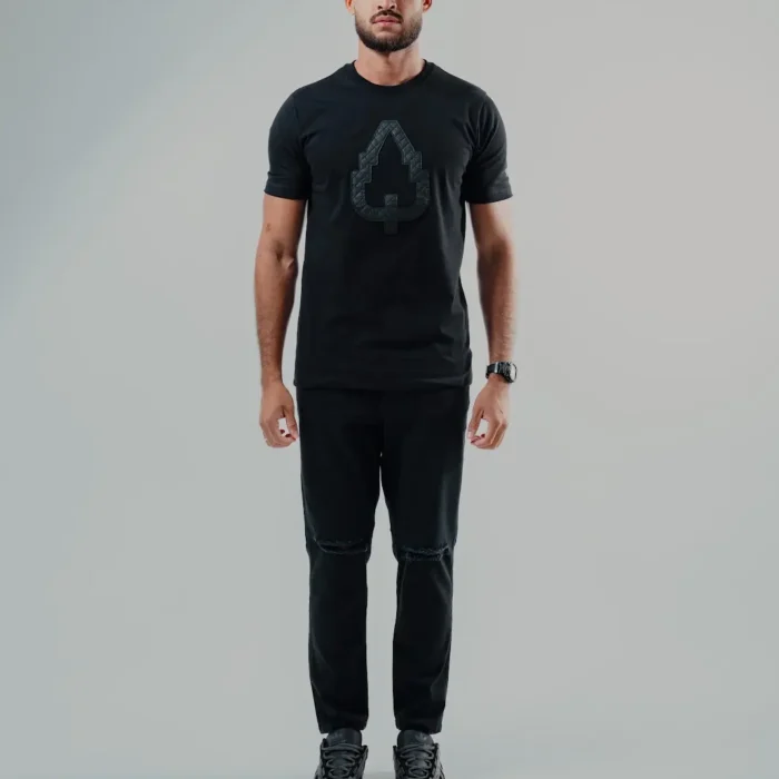 Camiseta Long Preto Logo Couro