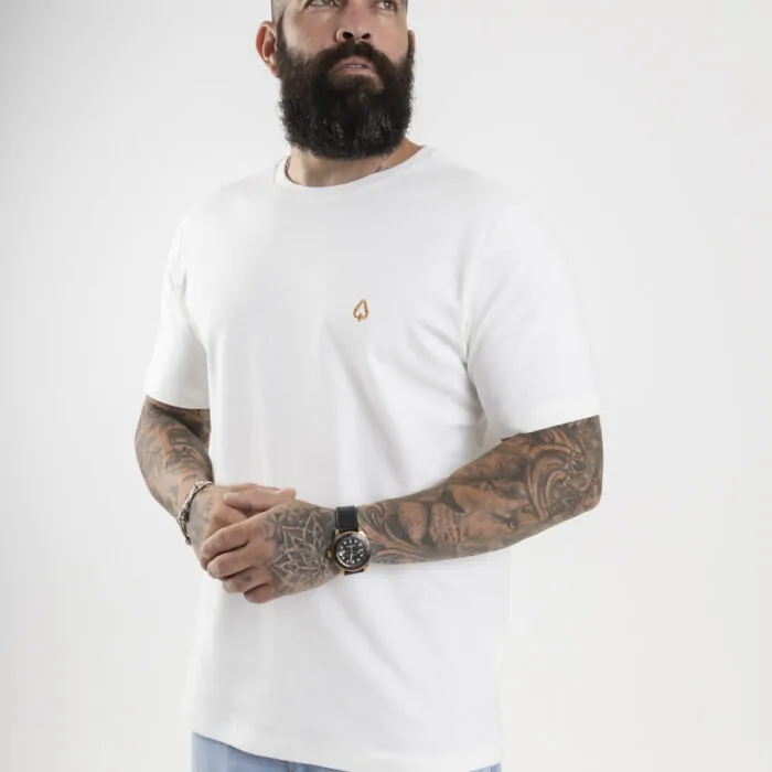 CAMISETA ESSENTIAL EGÍPCIO OFF WHITE