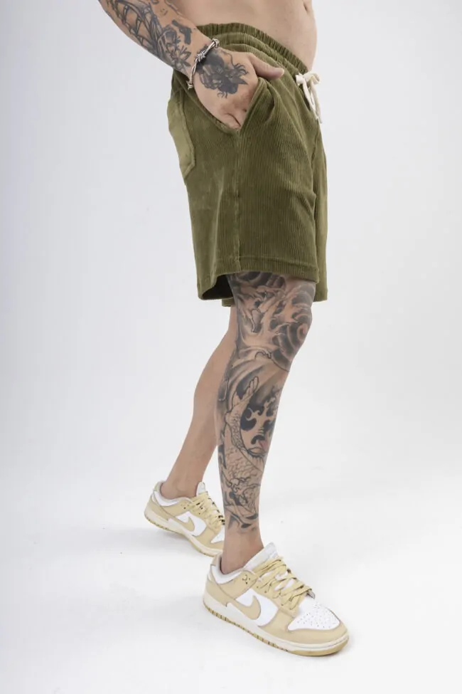 SHORT CANELADO SOFTFIT VERDE MUSGO - Image 4