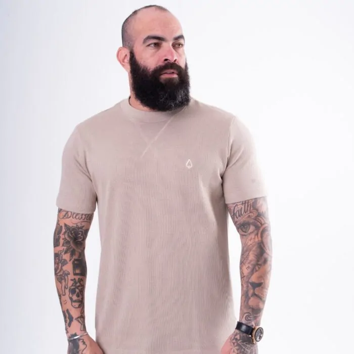CAMISETA ESSENTIAL OAK X DUNA BEGE