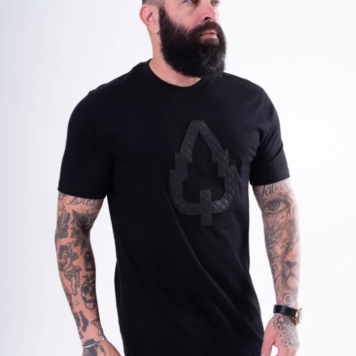 CAMISETA ESTAMPADA LONG BEST SELLER LOGO COURO PRETA